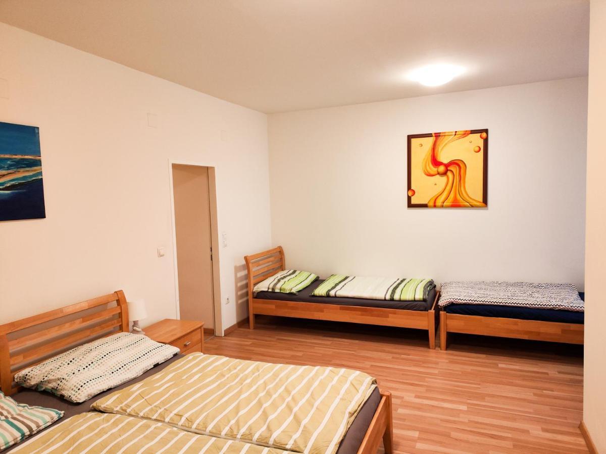Young Hostel Service Wiedeń Zewnętrze zdjęcie